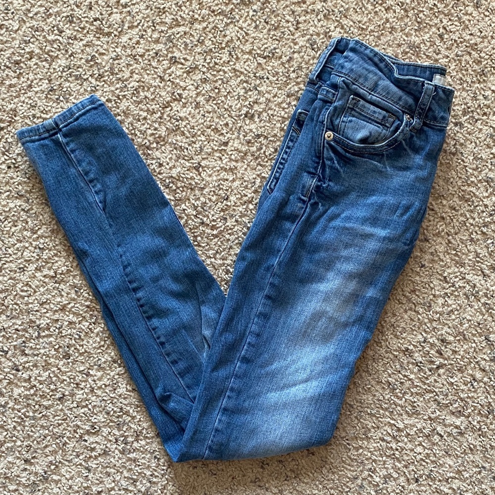 Bui Yah Kah Stylish Blue Skinny Jeans for Women (Juniors)